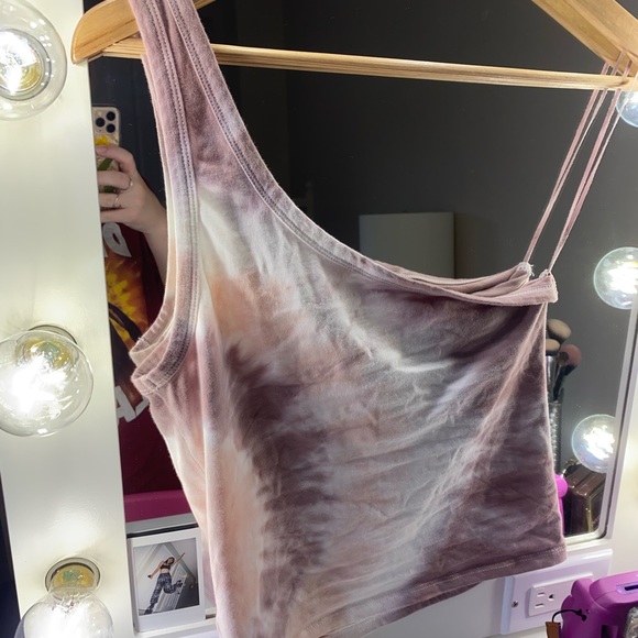 Brand new one shoulder tye die tank - Picture 3 of 5